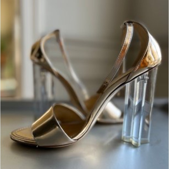 Louis Vuitton 37 Crystal Flower Sandals Gold - Picture 1 of 4